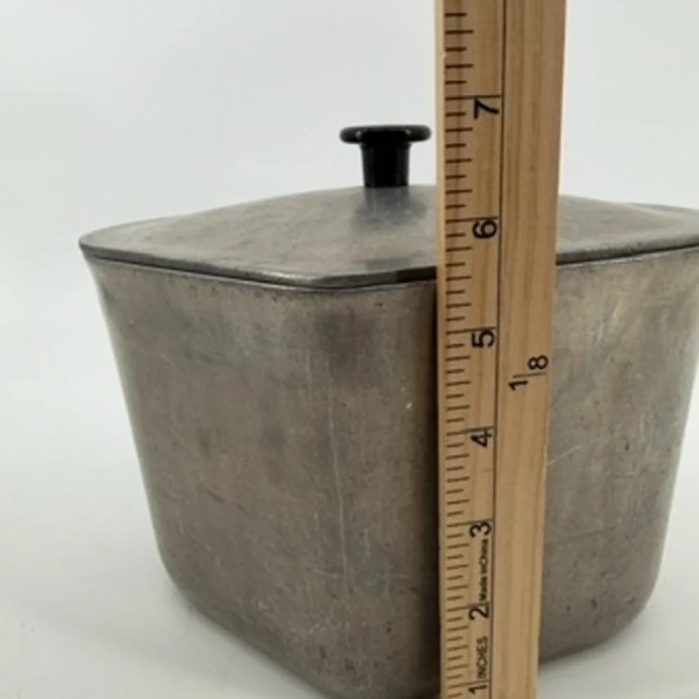 Vintage Club Aluminum Heart Shaped Pot with Lid Silver Cast Retro Cookware USA